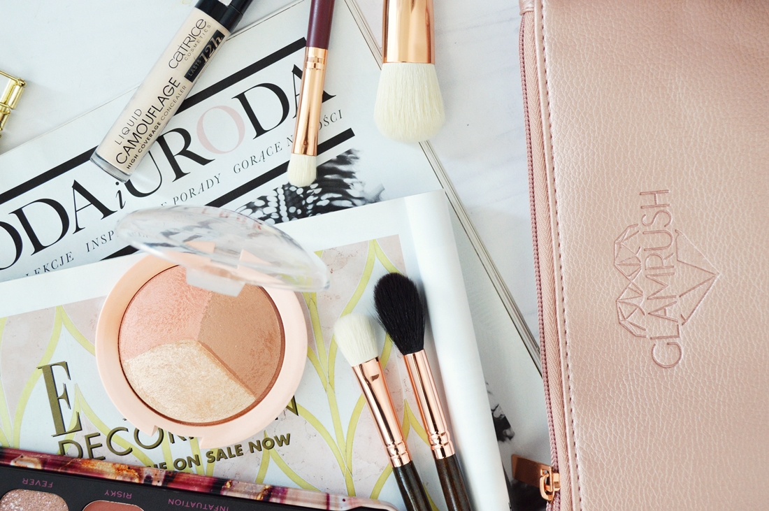 jak podbić pigmentację cieni puderek.com.pl